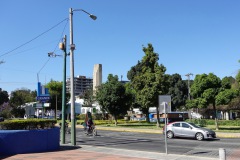 Gatuscen vid Plaza Obelisco, Zona9-Zona10, Guatemala City.