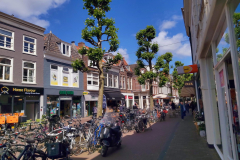 Gatuscen i centrala Haarlem.