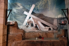 Station 3: Platsen där Jesus tros ha ramlat för första gången, Via Dolorosa, Jerusalem.