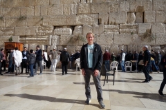 Stefan framför Västra Muren (Western Wall), Jewish Quarter, Jerusalem.