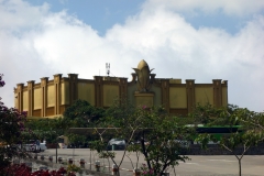 Thansur Sokha Hotel, Preah Monivong Bokor National Park, Kampot province. Förmodligen kasino-delen av hotellet.