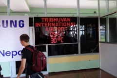 Ankomst till Tribhuvan international airport, Katmandu.