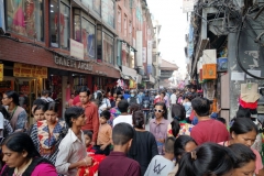 Gatuscen i centrala Katmandu,