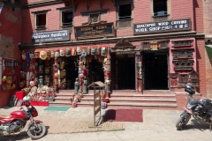 Träsnideriaffär vid Taumadhi Tol, Bhaktapur.