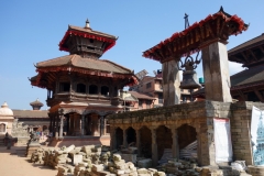 Till höger i bild Big Bell, Durbar Square, Bhaktapur.