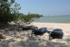 Solstolar på Boun Mawin Bungalow, Ao Khao Kwai, Koh Phayam.