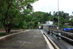 Promenaden till Sleeping Lion (syns i bakgrunden på bilden), Legazpi City.