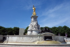 Victoria Memorial framför Buckingham Palace.