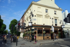 The Earl of Lonsdale, korsningen Westbourne Grove och Portobello Road.