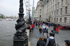 Promenaden vid County och London Eye, South Bank.