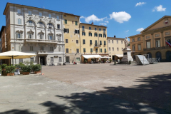 Piazza del Giglio, Lucca.