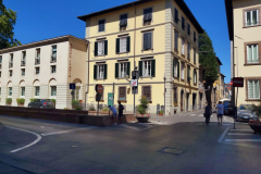 Den vackra arkitekturen i centrala Lucca.