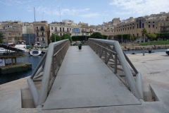 Bron mellan Senglea och Vittoriosa.