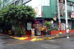 Midnight Haven, före detta legendariska L.A. Café, Ermita, Manila.