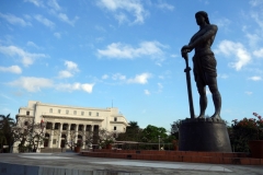 Lapu Lapu-statyn, Teodoro F. Valencia Circle, Ermita, Manila.