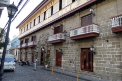 Spansk kolonialarkitektur, Intramuros, Manila.