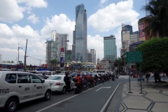 Gatuscen längs Makati Ave, Makati, Manila.