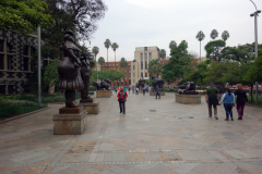 Skulpturer av världsberömda konstnären Fernando Botero, Plaza Botero, Medellín.