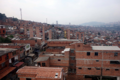 Utsikten mellan station Acevedo och station Arví, Medellín.