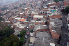Utsikten mellan station Acevedo och station Arví, Medellín.