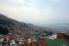 Utsikten mellan station Acevedo och station Arví, Medellín.