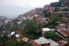 Utsikten mellan station Acevedo och station Arví, Medellín.