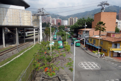 Utsikt från station San Javier, slutstation på linje B från San Antonio, Medellín.