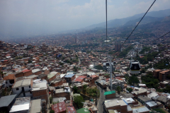 Utsikten från linbanan mellan station San Javier och station La Aurora, Medellín.