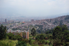 Utsikten från linbanan mellan station San Javier och station La Aurora, Medellín.