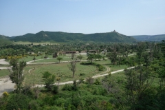 Jvari Monastery uppe till höger i bild.