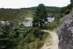 Del av Namche Bazaar.