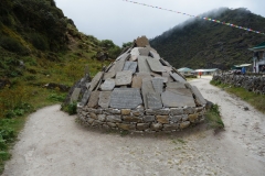 Någon sorts monument i Khumjung.