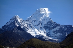Ama Dablam (6812 m) från Pangboche (3930 m).
