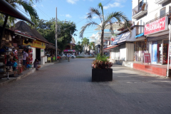 Gatuscen längs Quinta Avenida, Playa del Carmen.