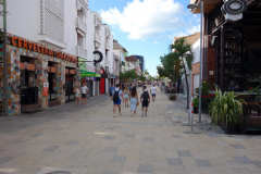 Gatuscen längs Quinta Avenida, Playa del Carmen.