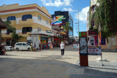 Gatuscen längs Quinta Avenida, Playa del Carmen.