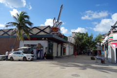 Hard Rock Café, Quinta Avenida, Playa del Carmen.
