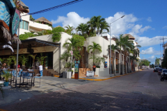 Gatuscen längs Quinta Avenida, Playa del Carmen.