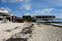 Playacar beach alldeles vid färjeterminalen, Playa del Carmen.
