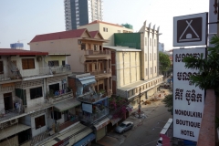 Utsikten från restaurangen vid frukosten högst uppe i Mondulkiri Boutique Hotel, Phnom Penh.