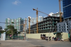 Bygge av bostäder vid Olympic Stadium, Phnom Penh.