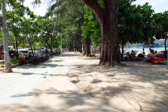 Promenaden bakom Patong Beach, Phuket.