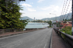 Utsikt över en del av Patong Beach från vägen mellan Patong Beach och Karon Beach, Phuket.