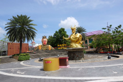 Hai Leng Ong Statue (Golden Dragon Monument), Phuket Town, Phuket.