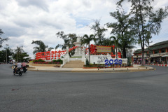 Rondellen i norra delen av Karon Beach, Phuket.