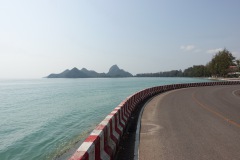 Stranden Ao Manao längst bort i bild, Prachuap Khiri Khan.