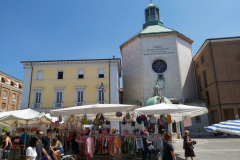 Tempietto di Sant'Antonio, Piazza Tre Martiri, den historiska stadsdelen i Rimini.