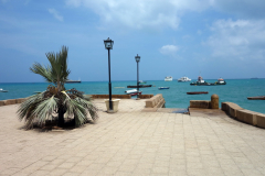 Del av den mysiga strandpromenaden,  Stone Town (Zanzibar Town), Unguja.