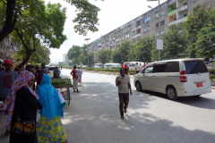 Bostadshus byggda i sovjetstil längs Karume Road, Ng'ambo, Zanzibar Town, Unguja.