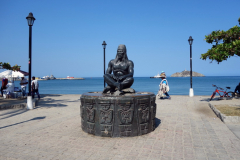 Monument längs strandpromenaden, Santa Marta.